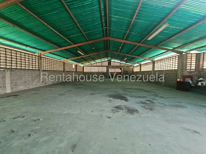 Edificio en Venta en La Guairita, Miranda - 15