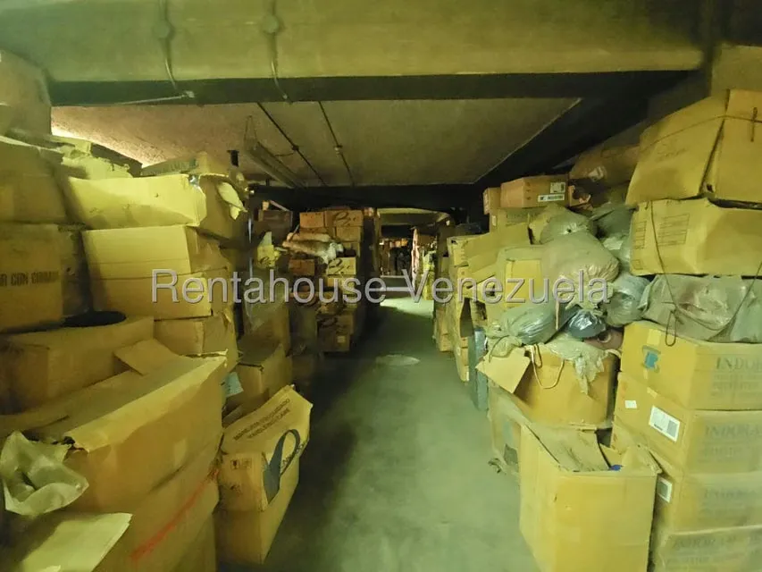 Edificio en Venta en La Guairita, Miranda - 19