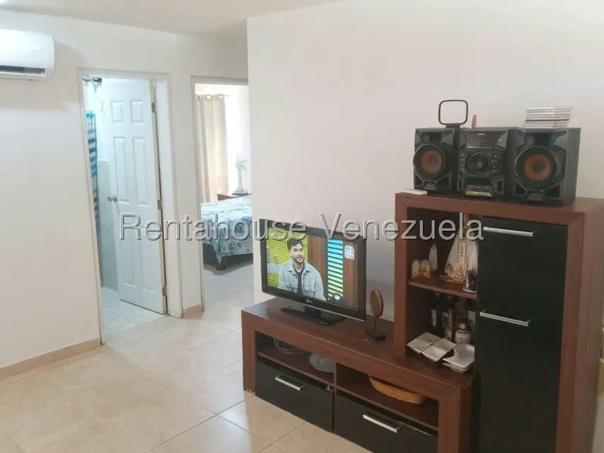 Apartamento (1 Nivel) en Venta en Sabanamar, Nueva Esparta - 12