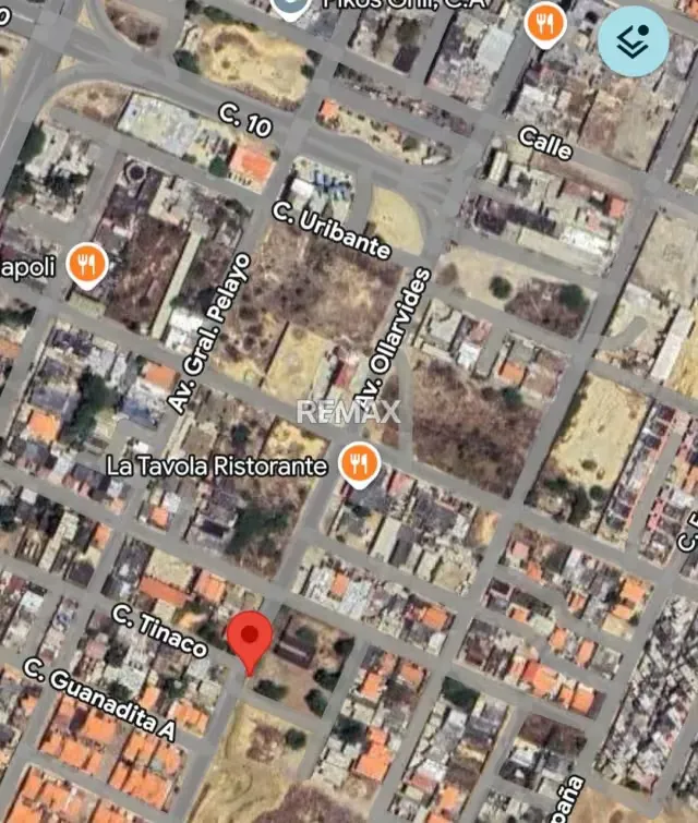 En venta Terreno a pie de la Av. Ollarvides - 5