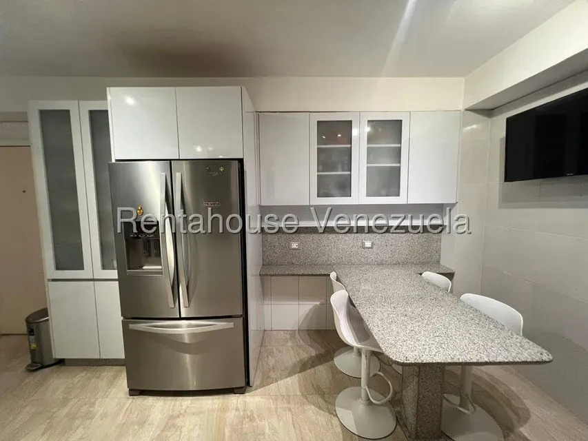 Apartamento (1 Nivel) en Venta en Los Dos Caminos, Distrito Metropolitano - 22