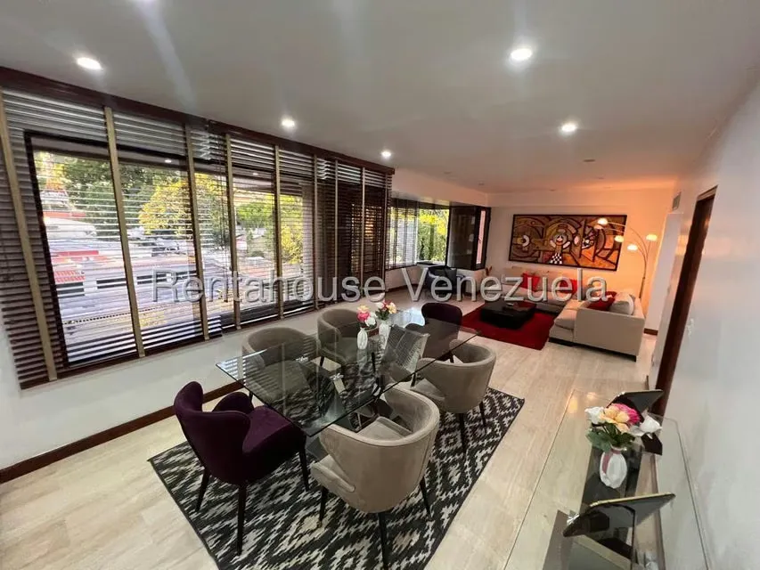 Apartamento (1 Nivel) en Venta en Los Dos Caminos, Distrito Metropolitano - 5