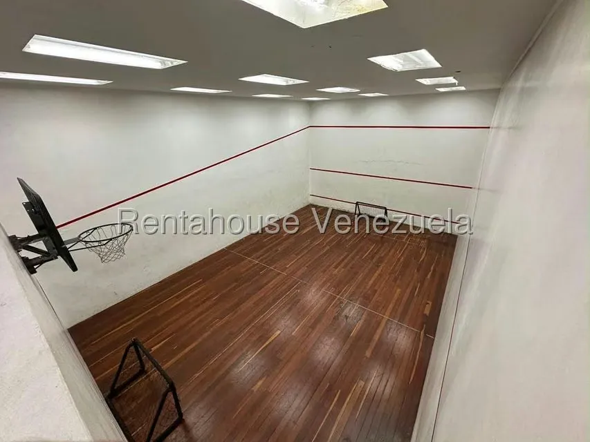 Apartamento (1 Nivel) en Venta en Los Dos Caminos, Distrito Metropolitano - 65