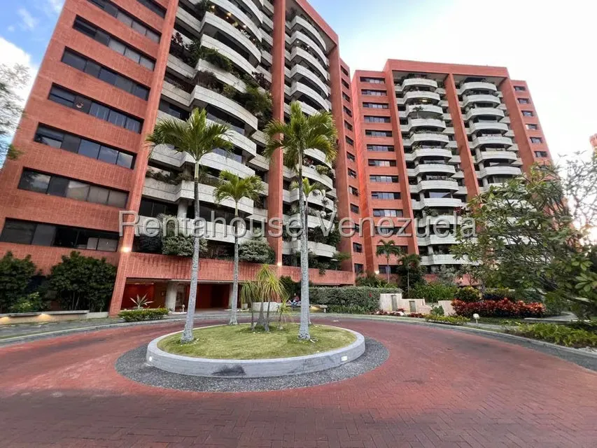Apartamento (1 Nivel) en Venta en Los Dos Caminos, Distrito Metropolitano - 70