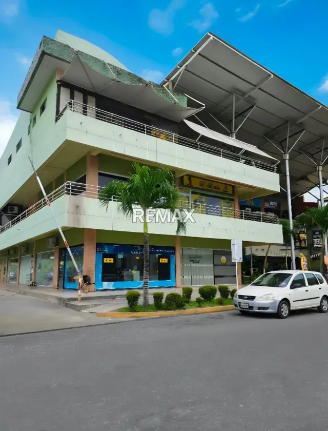 Venta Local Comercial C. C Las Brisas San Diego