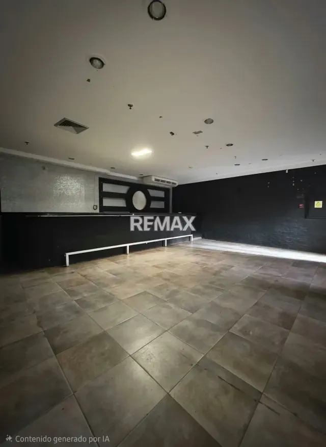 Venta Local Comercial C. C Las Brisas San Diego - 15