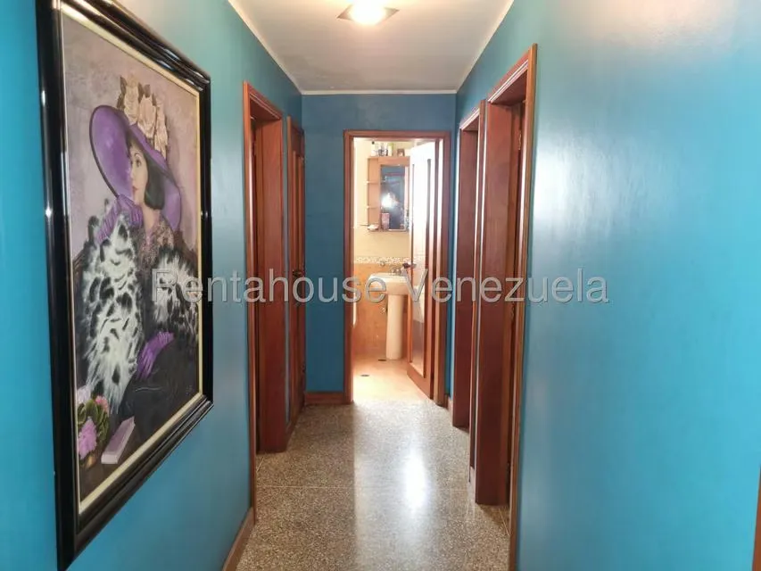 Apartamento (1 Nivel) en Alquiler en Chuao, Distrito Metropolitano - 11