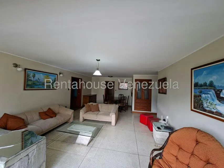 Apartamento (1 Nivel) en Alquiler en Chuao, Distrito Metropolitano - 6