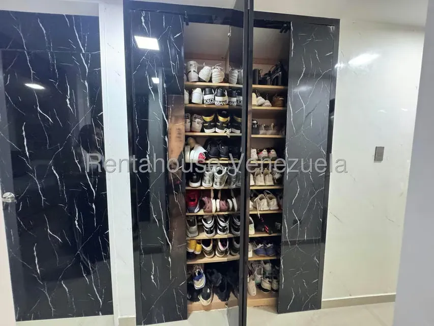Apartamento (1 Nivel) en Venta en La Alameda, Distrito Metropolitano - 39