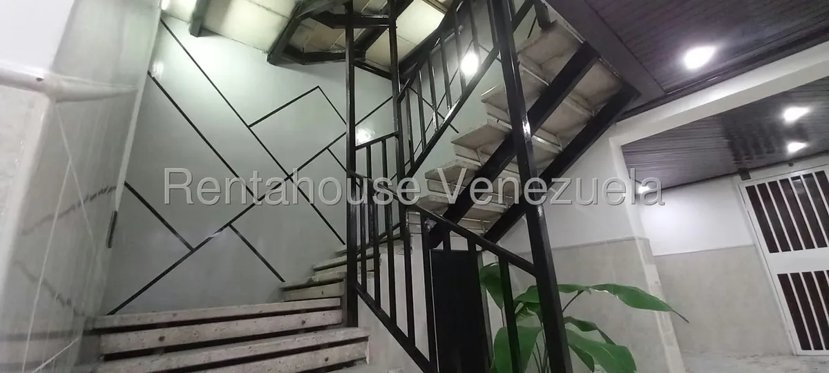 Apartamento (1 Nivel) en Venta en Los Samanes, Distrito Metropolitano - 23