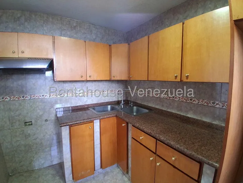 Apartamento (1 Nivel) en Venta en Los Samanes, Distrito Metropolitano - 9
