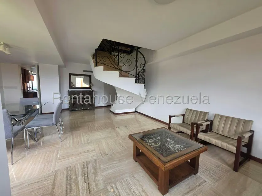 Apartamento (Duplex) en Venta en El Rosal, Distrito Metropolitano - 8