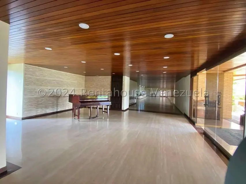 Apartamento (1 Nivel) en Venta en Los Naranjos del Cafetal, Distrito Metropolitano - 4