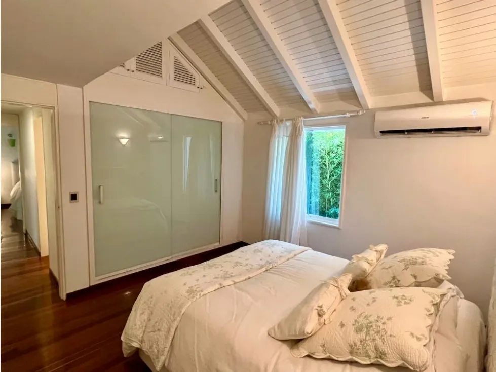 Casa en Venta Colinas del Tamanaco Baruta - Caracas - 32