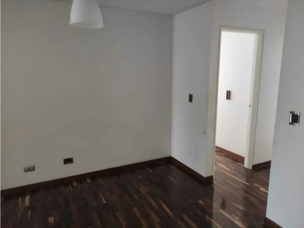 Venta Apartamento Av. Solano 118m2 - 2