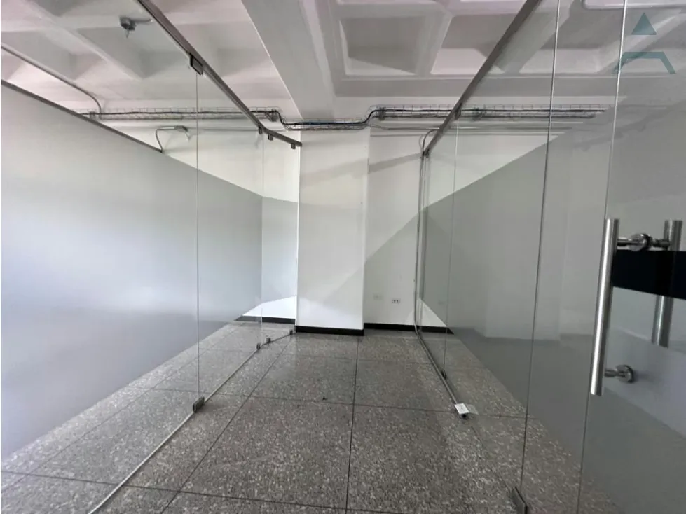 Se vende/alquila Oficina 426m² 8b/8e La Trinidad - 25