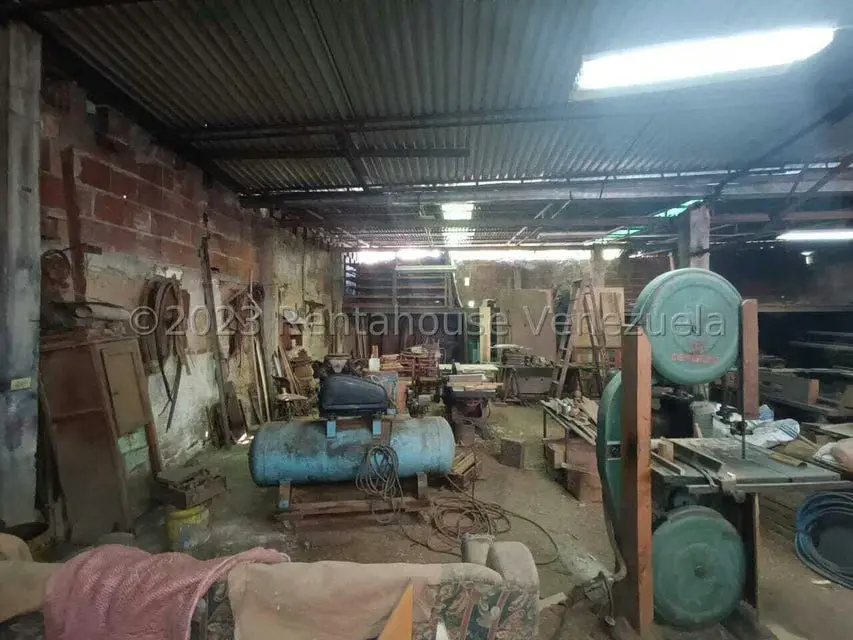 Terreno (Comercial) en Venta en La Llanada, Miranda - 13