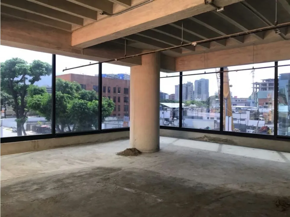 Vendo edificio comercial 3107m2 Las Mercedes 9606 - 8