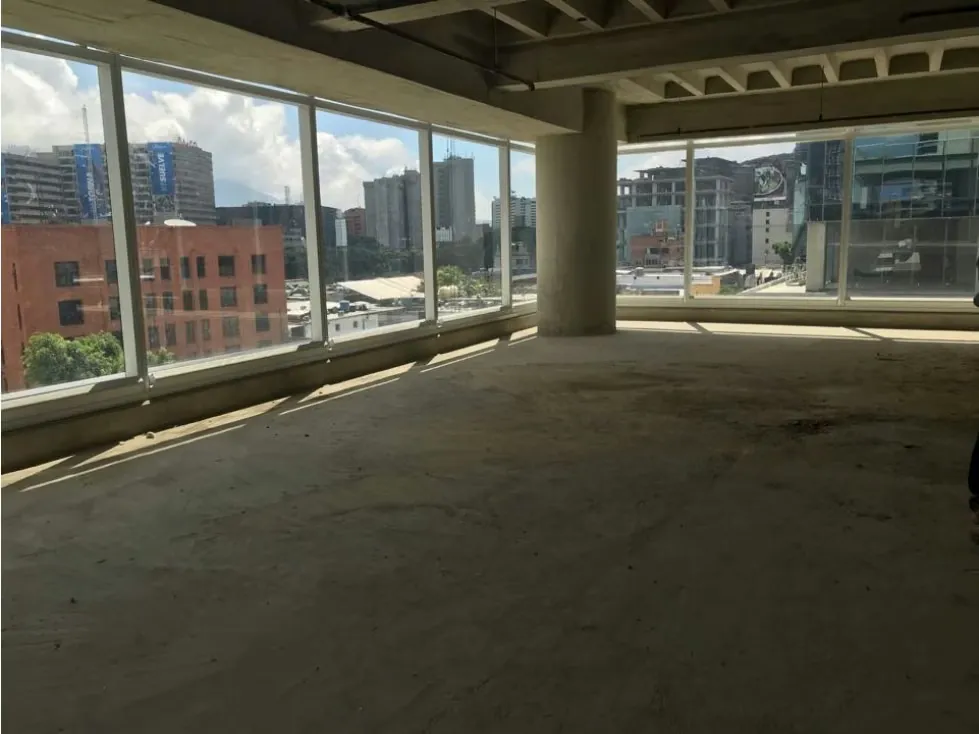 Vendo edificio comercial 3107m2 Las Mercedes 9606 - 10