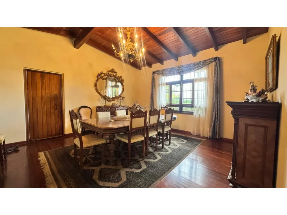 Vendo casa 600m2 La Lagunita 6451 - 2