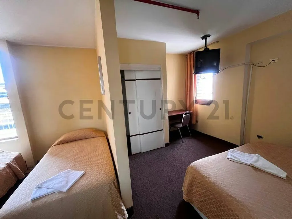 ¡GRAN OPORTUNIDAD! Hotel en Venta en Caracas con Alto Potencial de Reconversión - 6