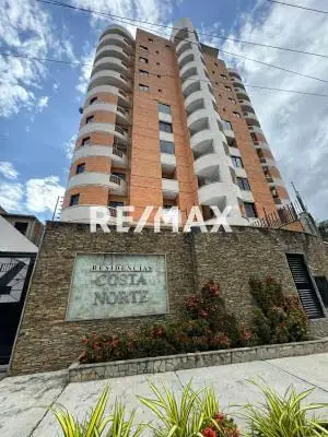 En ALQUILER exclusivo apartamento en Resd. Costa Norte Mañongo