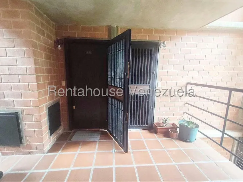 Apartamento (1 Nivel) en Venta en Terrazas de Guaicoco, Distrito Metropolitano - 2