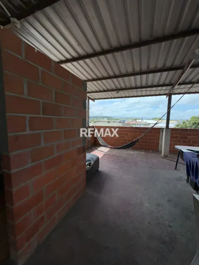 Se vende casa en turmero sector Santa eduviguis - 12