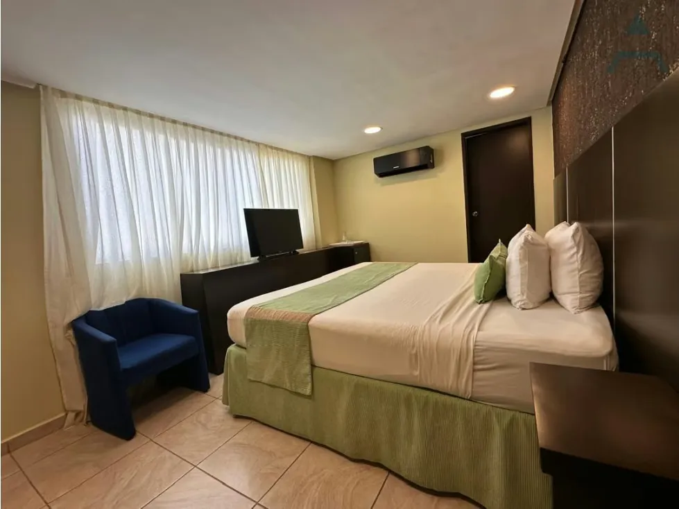 Se vende Hotel 5500m² 80H/20P Porlamar - 21