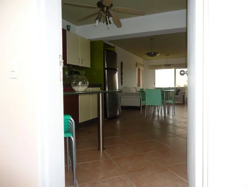 Apartamento (1 Nivel) en Venta en Los Canales de Rio Chico, Miranda - 2