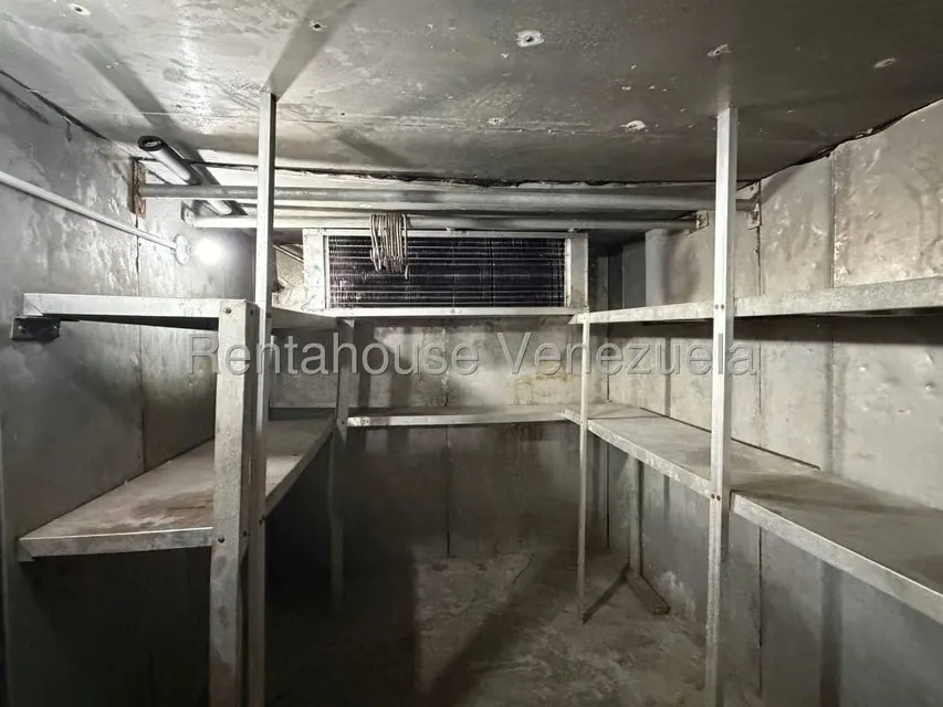 Galpon - Deposito en Alquiler en Los Palos Grandes, Distrito Metropolitano - 7