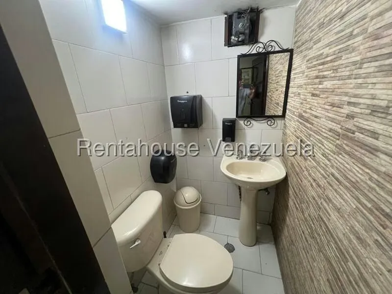 Casa (Duplex) en Alquiler en El Hatillo, Distrito Metropolitano - 22