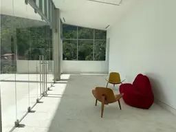 View 2
