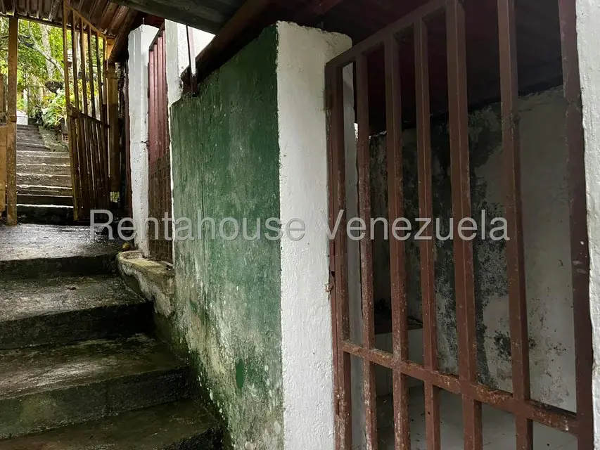 Casa (Duplex) en Venta en Parcelamiento Cortada del guayabo, Miranda - 36
