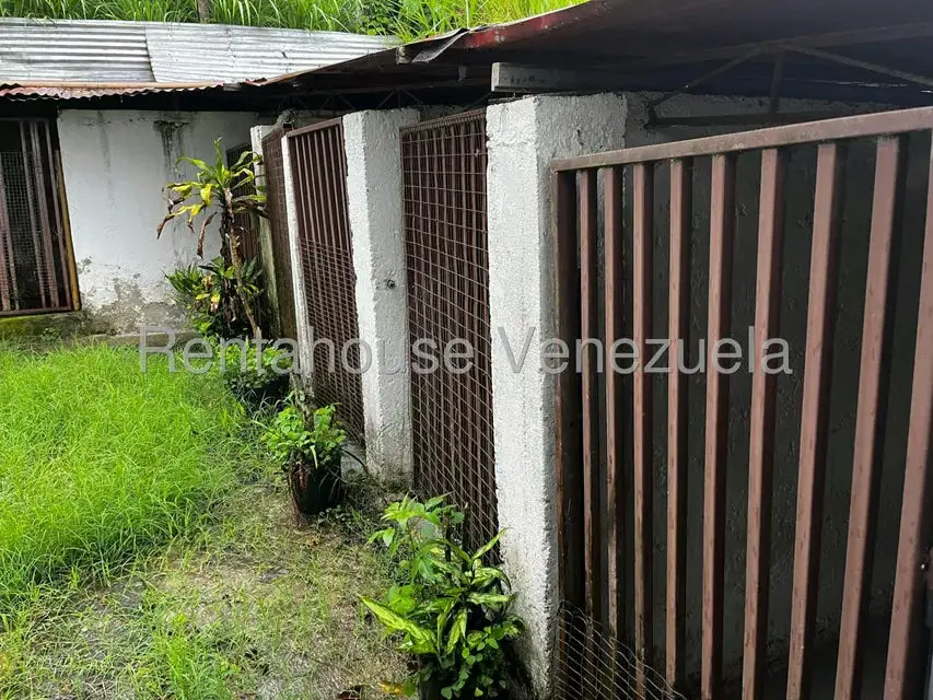 Casa (Duplex) en Venta en Parcelamiento Cortada del guayabo, Miranda - 56
