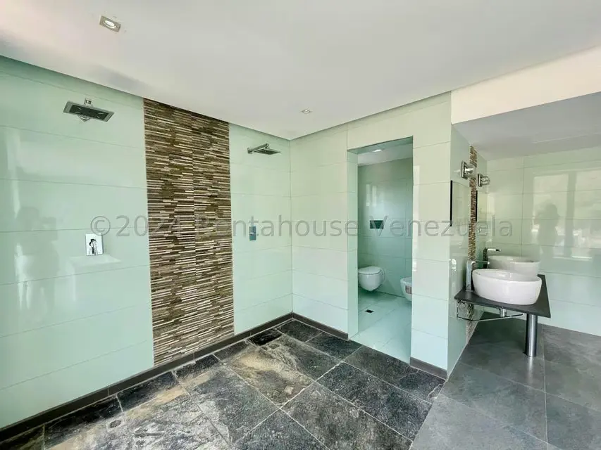 Casa (Multipes Niveles) en Venta en El Castaño (Zona Privada), Aragua - 33