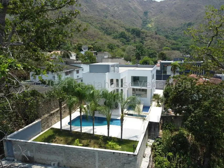 Casa (Multipes Niveles) en Venta en El Castaño (Zona Privada), Aragua - 61