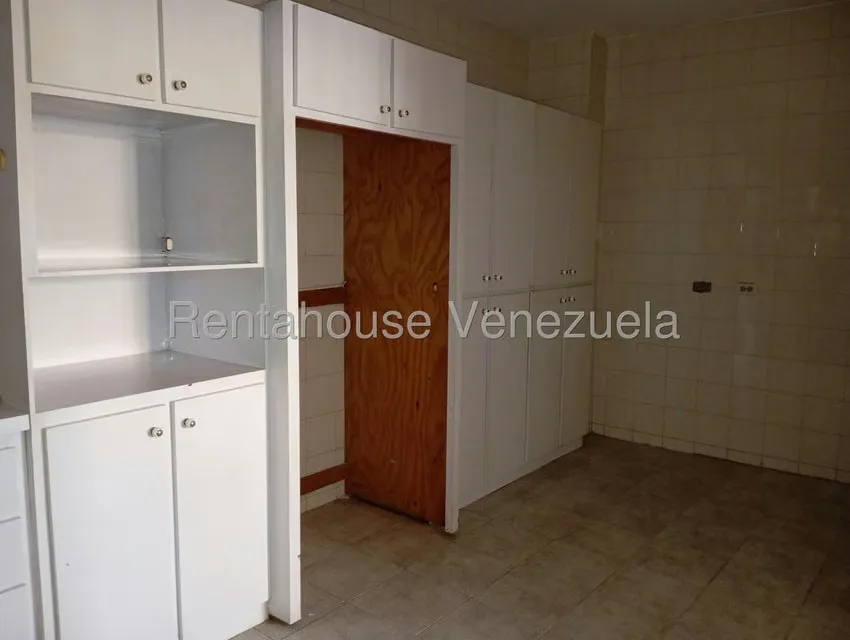 Townhouse (1 Nivel) en Alquiler en La N, Zulia - 8