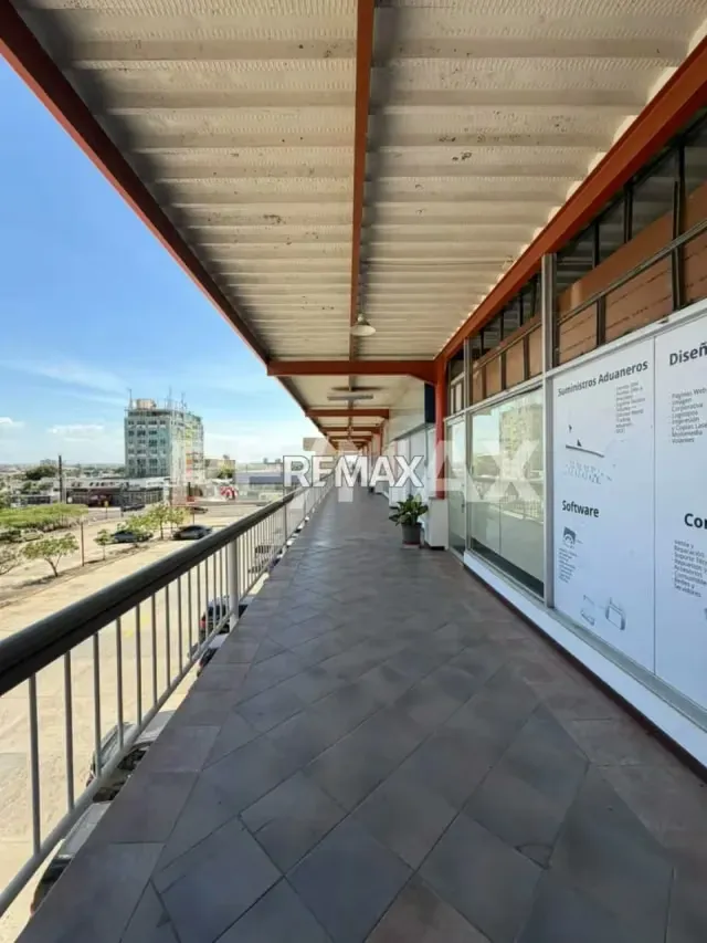 Local comercial en Alquiler - 6