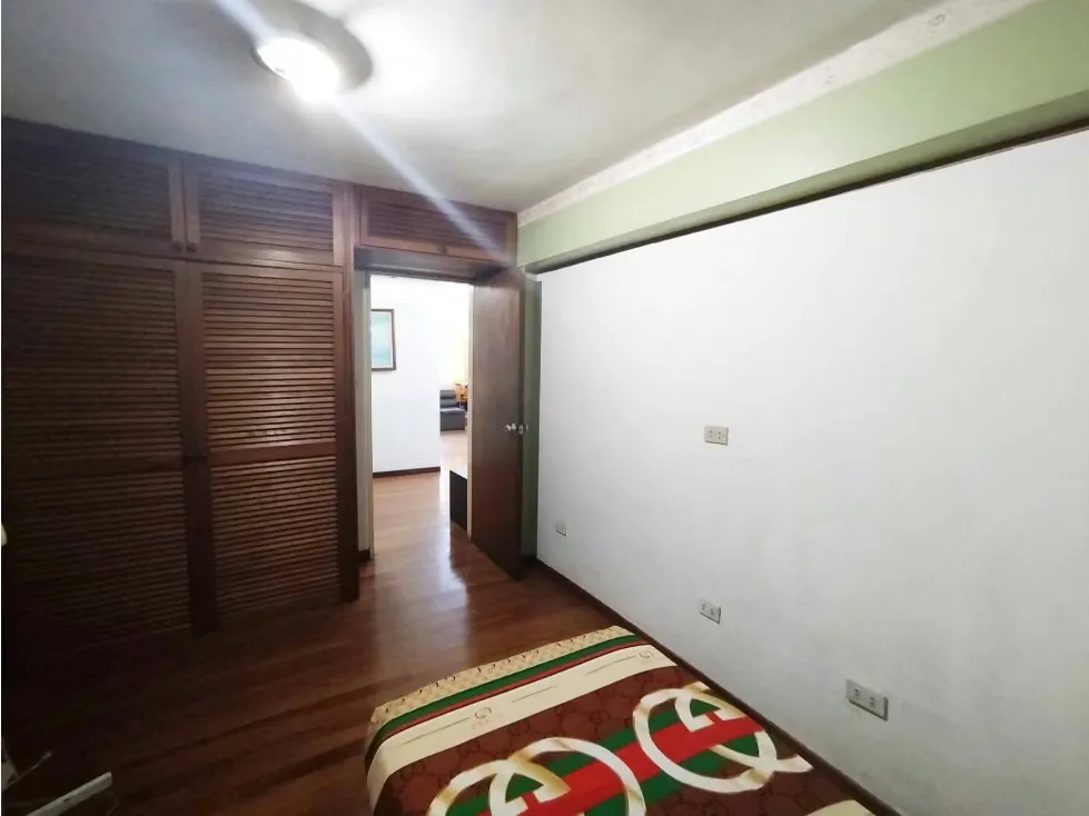 AMPLIO Y HERMOSO APARTAMENTO EN VENTA EN LA CANDELARIA - 10