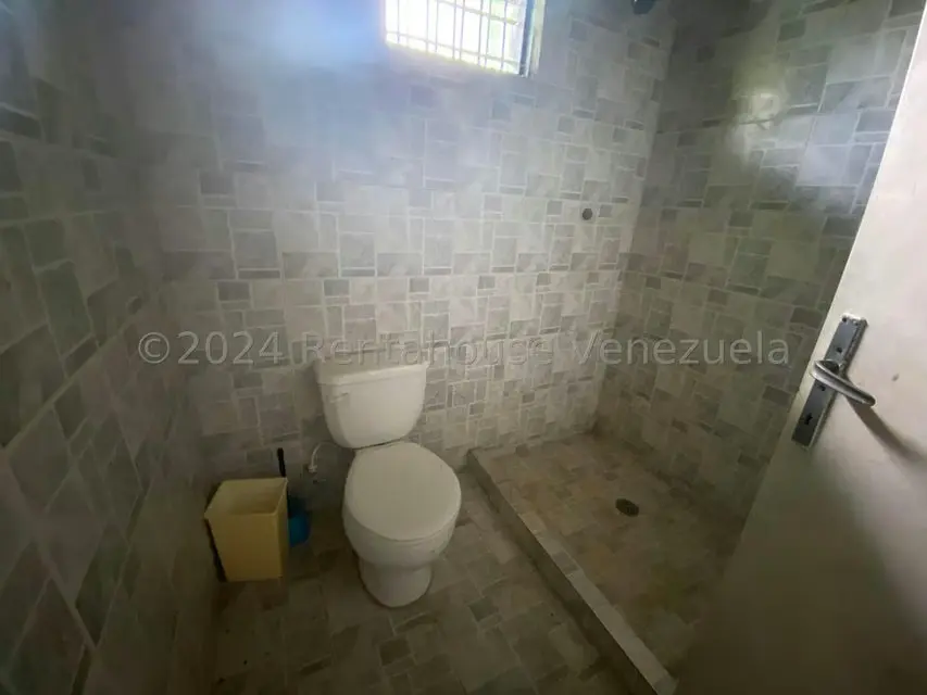 Casa (1 Nivel) en Venta en Villa Virginia, Aragua - 13