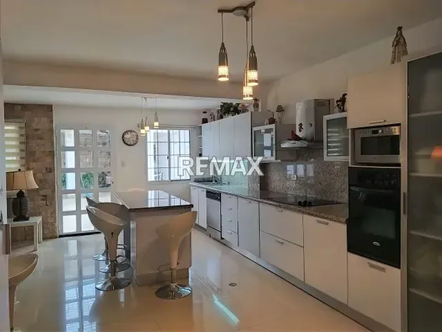 TU HOGAR EN PAMPATAR LISTO PARA HABITAR, CON AMPLITUD, CONFORT Y ESTILO, EN EL CONJUNTO RESD VISTA CARIBE, MUNICIPIO MANEIRO - ISLA DE MARGARITA - 9