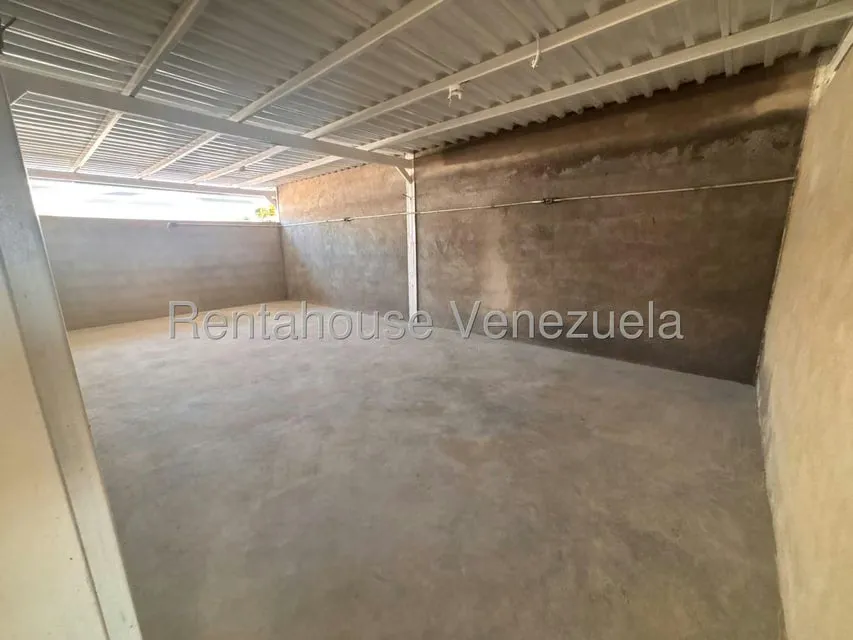 Local Comercial en Venta en Zona Este, Lara - 12