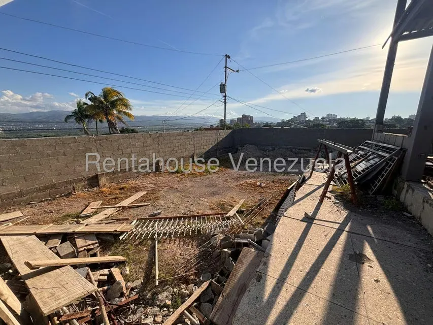 Local Comercial en Venta en Zona Este, Lara - 36