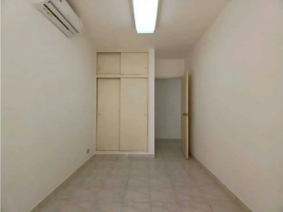 ALQUILO OFICINA 71M2 CENTRO ALOA - 5