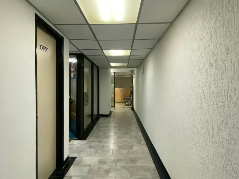 Oficina en venta en El Rosal 390 m2 - 5
