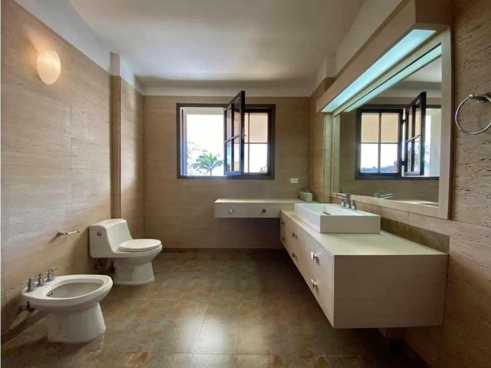 Se vende casa 1700m² 4h+2s/6b+2s/8e Los Guayabitos - 20