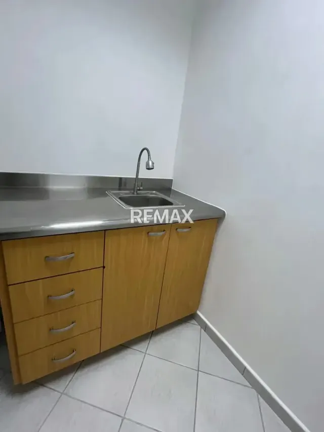 Oficina en Alquiler Torre Millenium Zona Este - Barquisimeto - 11