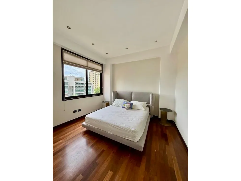 Vendo apartamento 230m2 La Castellana 4561 - 9