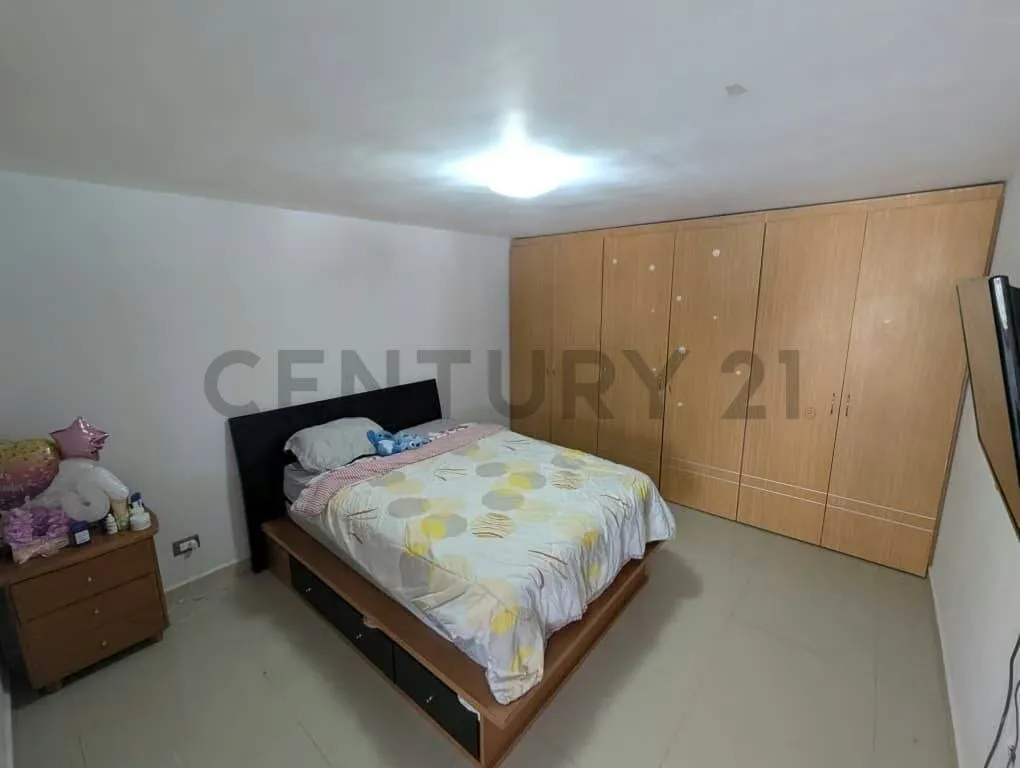 Pent House de 162mts2 en venta Av Roosvelt - 19